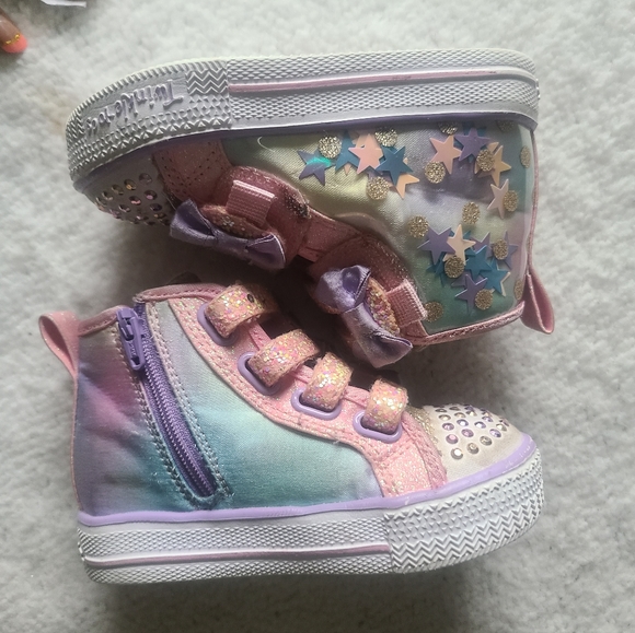 Twinkle Toes light up shoes - Picture 3 of 7